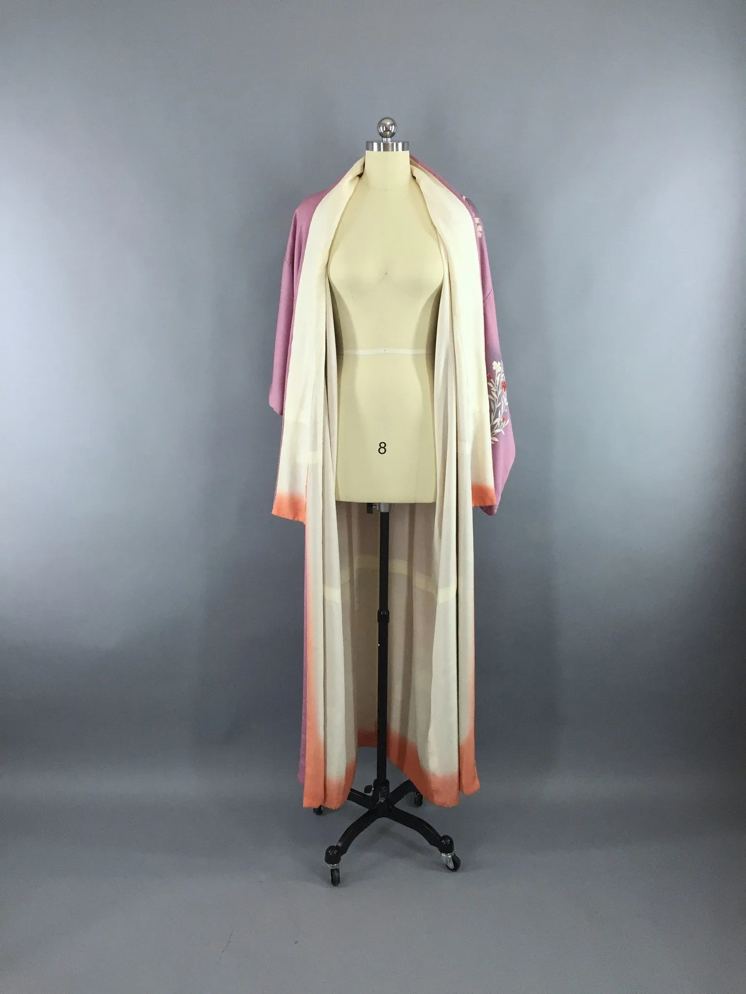 1950s Vintage Kimono Robe with Lavender and Red Floral Print