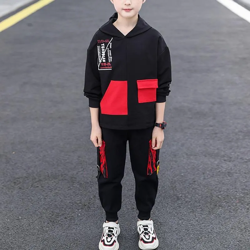 2-piece Letter Pattern Suit for Boy