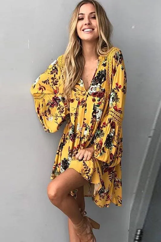 Clearance Floral Print Deep V-neck Long Trumpet Sleeves Short Dress