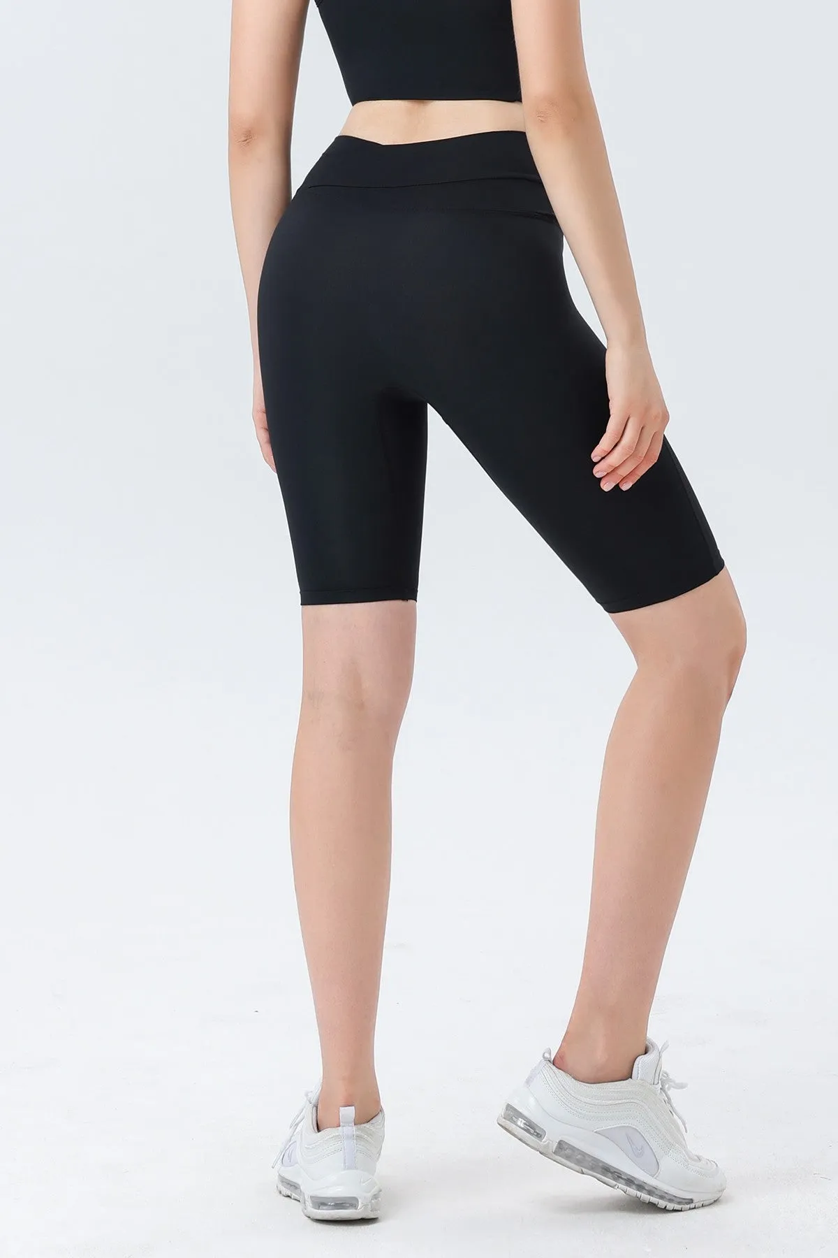 Color-block Crossover Biker Shorts