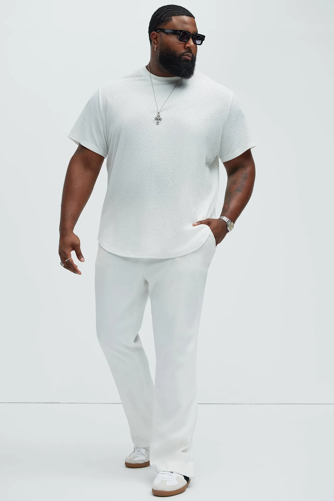 Croydon Textured Knit All Scallop Short Sleeve Tee - White
