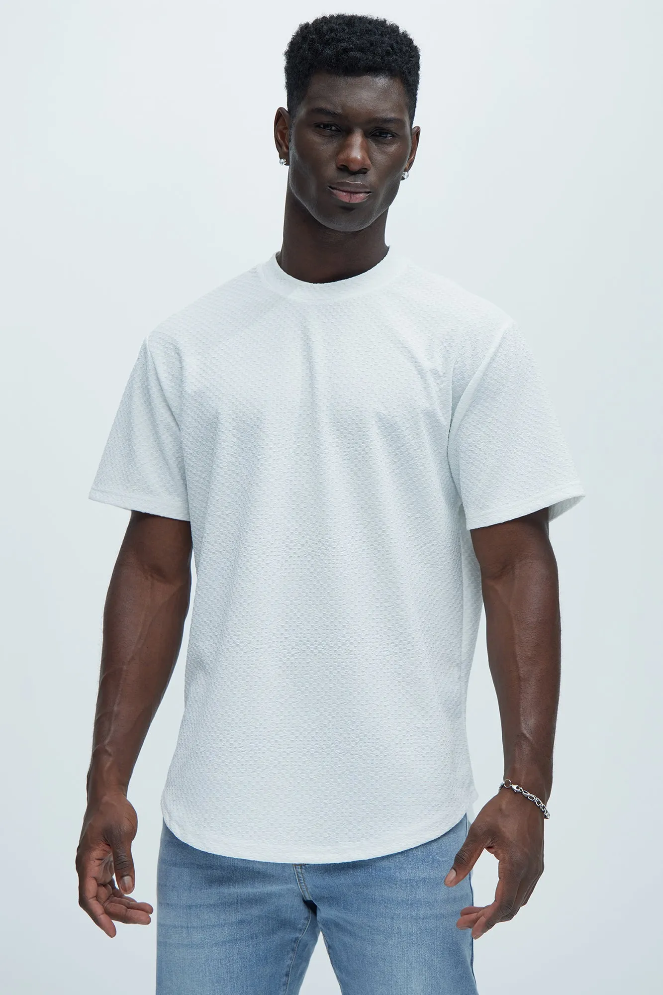 Croydon Textured Knit All Scallop Short Sleeve Tee - White