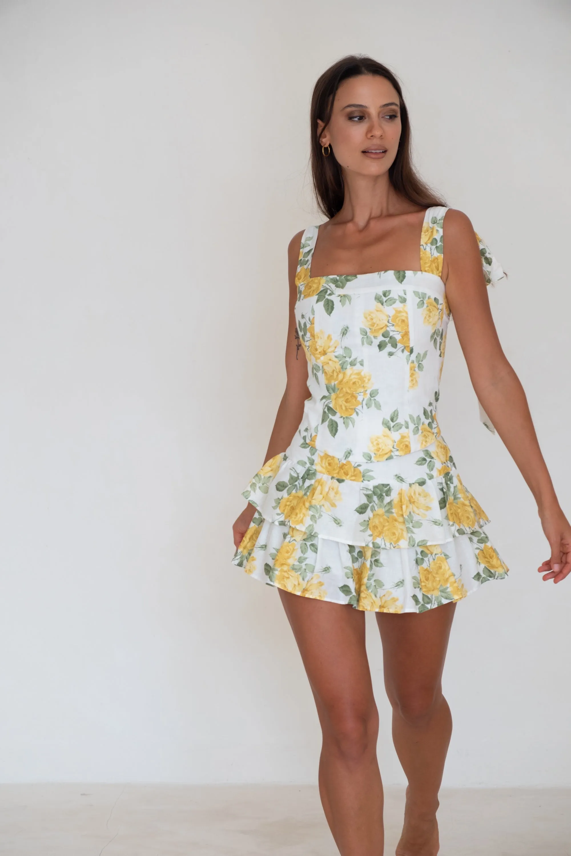 Newport Shorts Yellow Liberty Floral