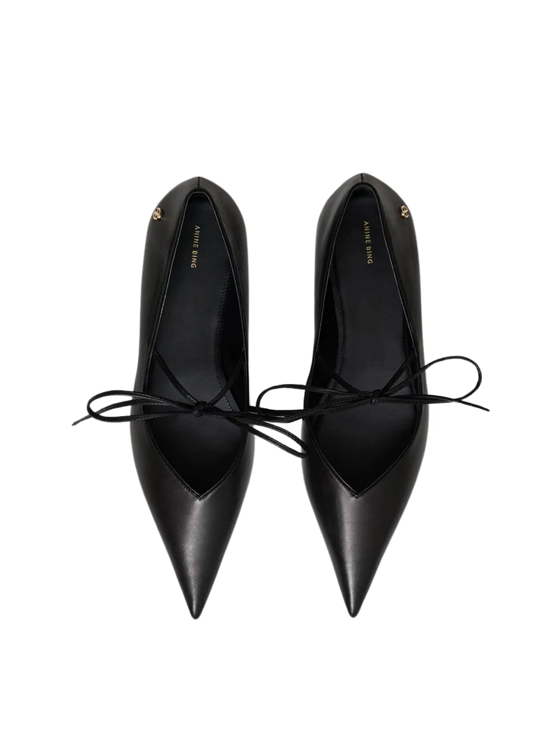 Nikki Flats / Black