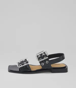 Savina - Black