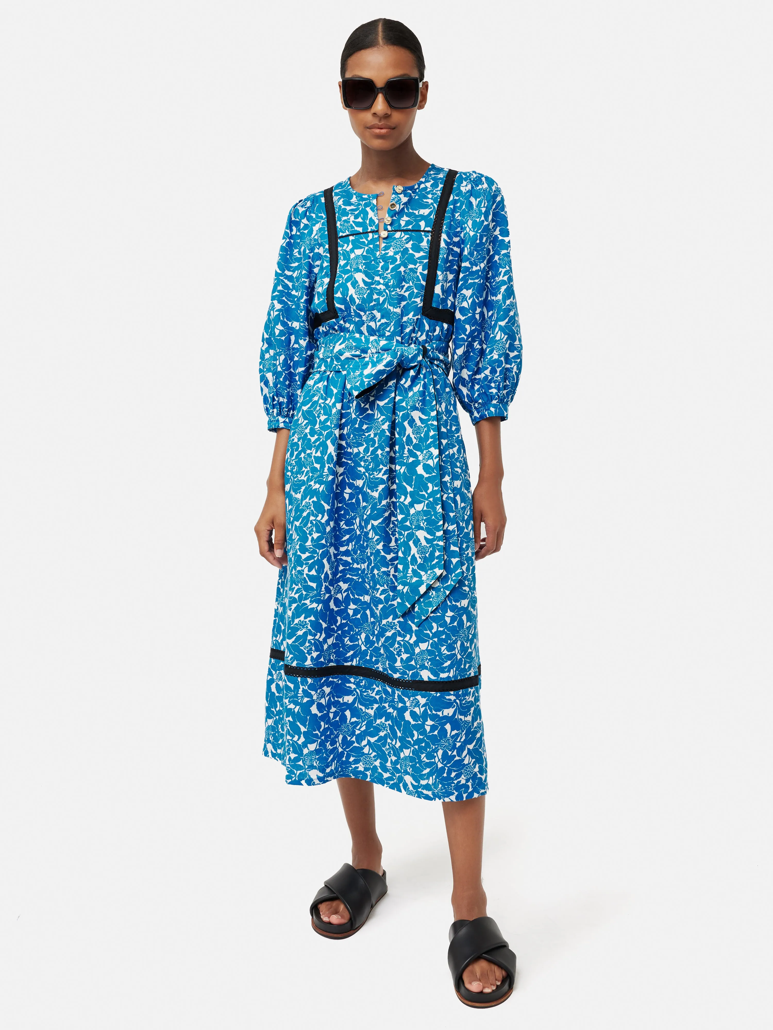 Shadow Leaf Linen Dress | Blue