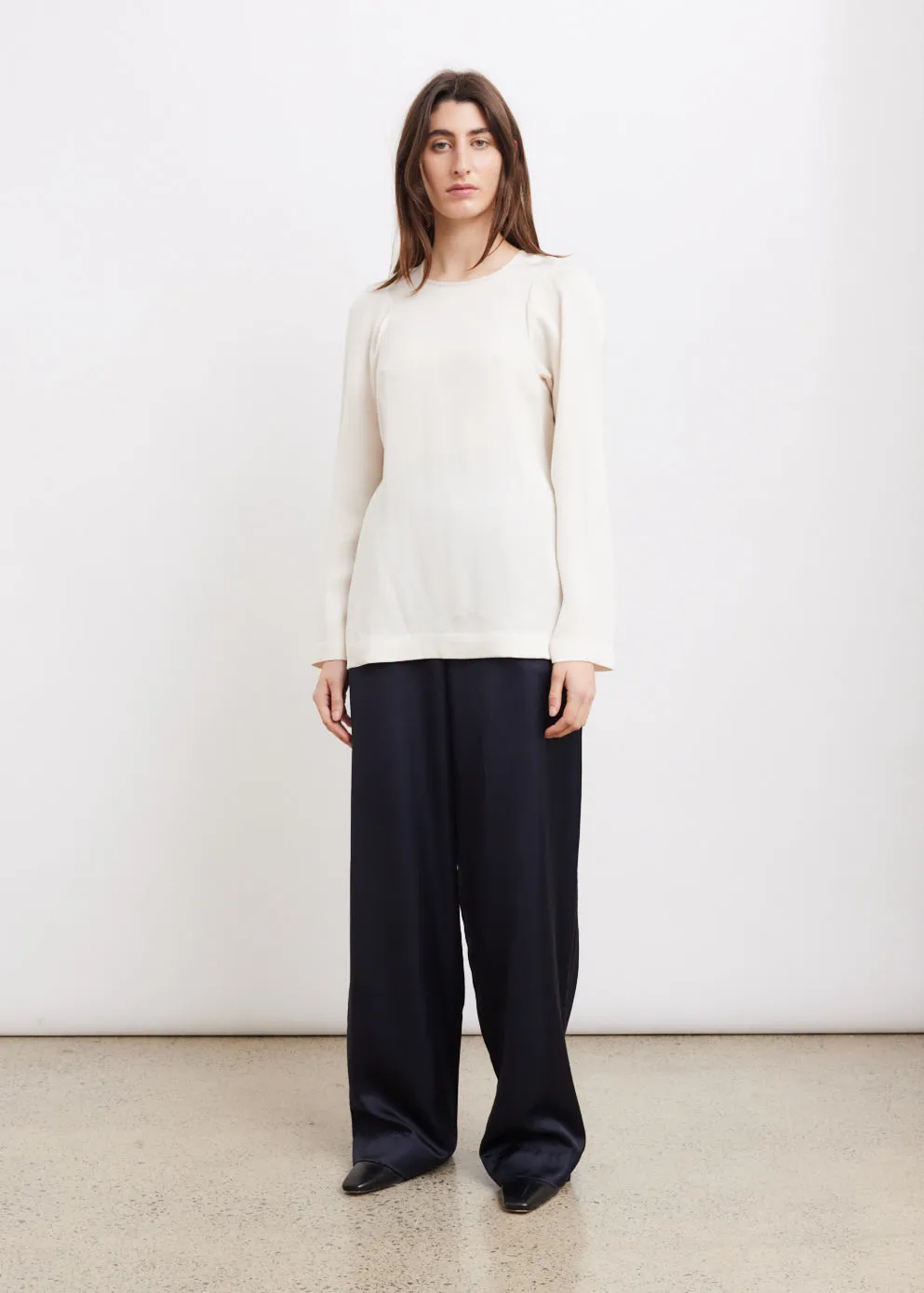 Slouched Shoulder Top