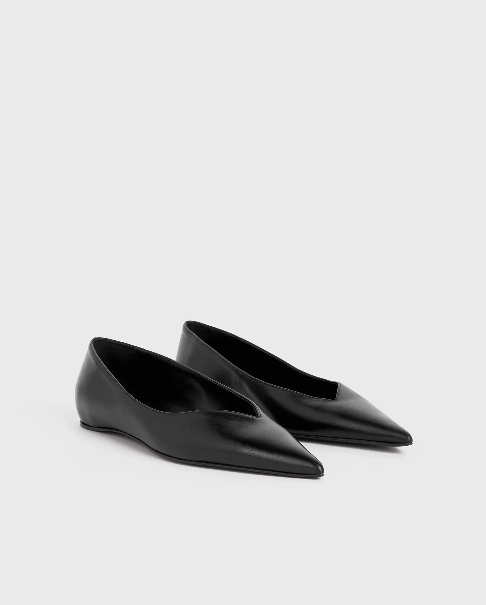 THE ASYMMETRIC BALLERINA  / BLACK