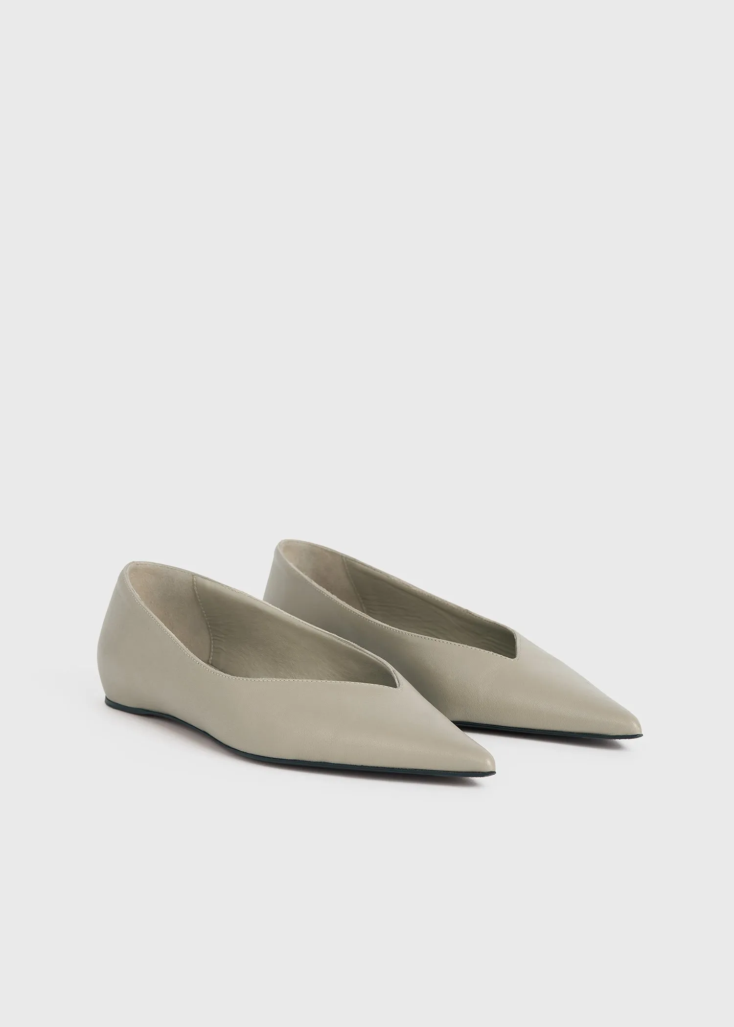The Asymmetric Ballerina clay