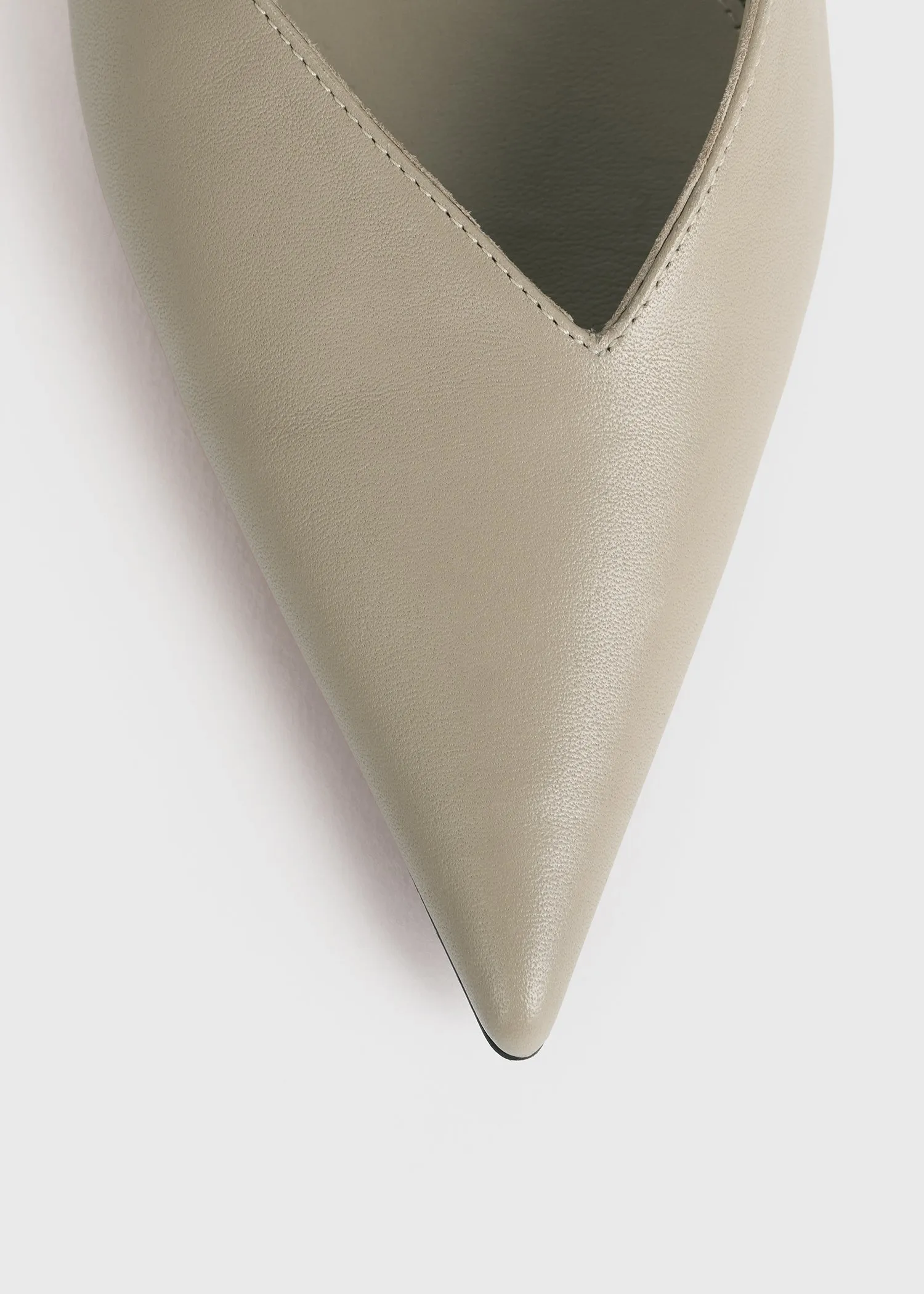 The Asymmetric Ballerina clay