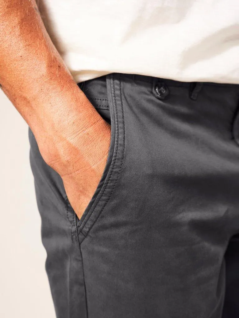 WHITE STUFF <BR>
Sutton Organic Chino <BR>
Dark Navy or Dark Grey <BR>