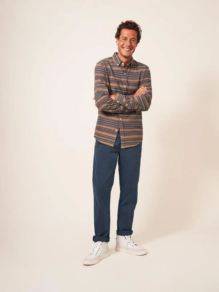 WHITE STUFF <BR>
Sutton Organic Chino <BR>
Dark Navy or Dark Grey <BR>