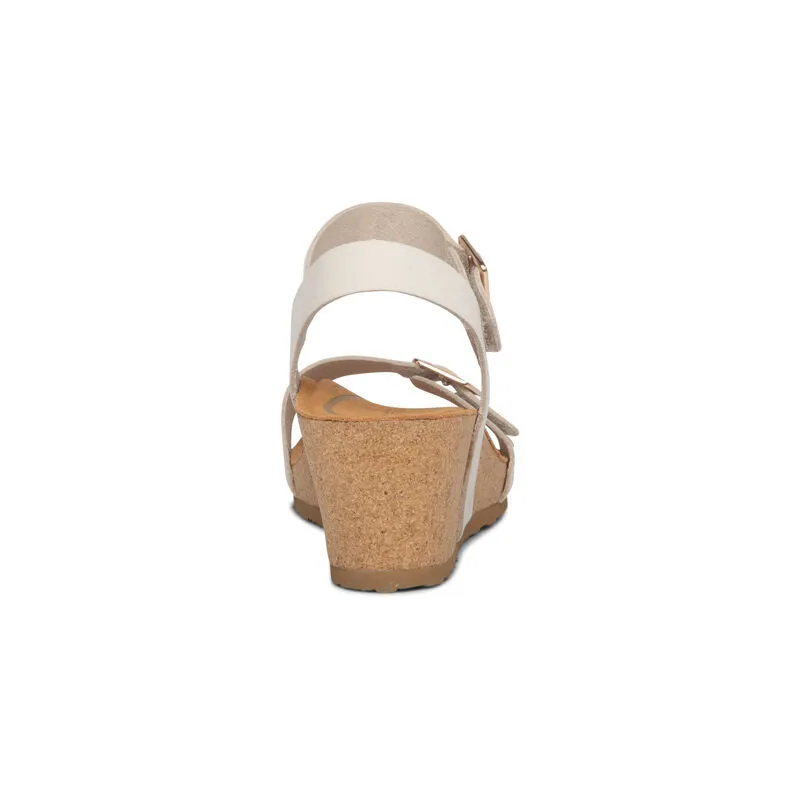 WOMEN'S AETREX LEXA QUARTER STRAP WEDGE | IVORY